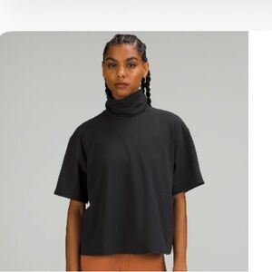 lululemon athletica Black Crop Top